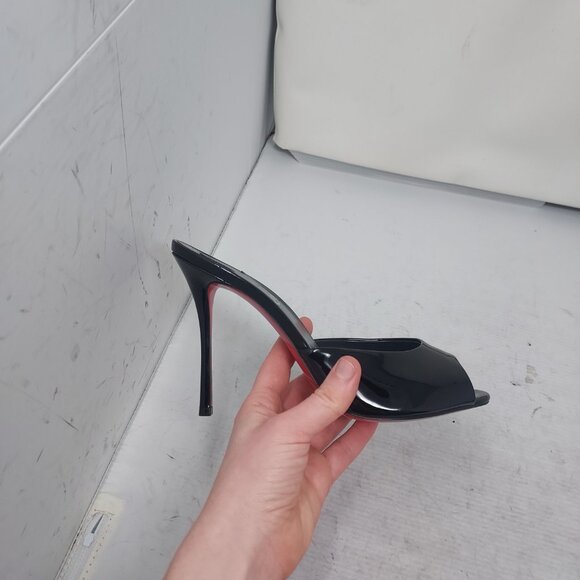 CHRISTIAN LOUBOUTIN Me Dolly Patent Leather Black Heel Sandal - Picture 3 of 11